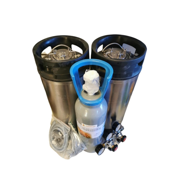 Fatpakke, 2 overhalte fat m/reg slanger 3,75 kg CO2